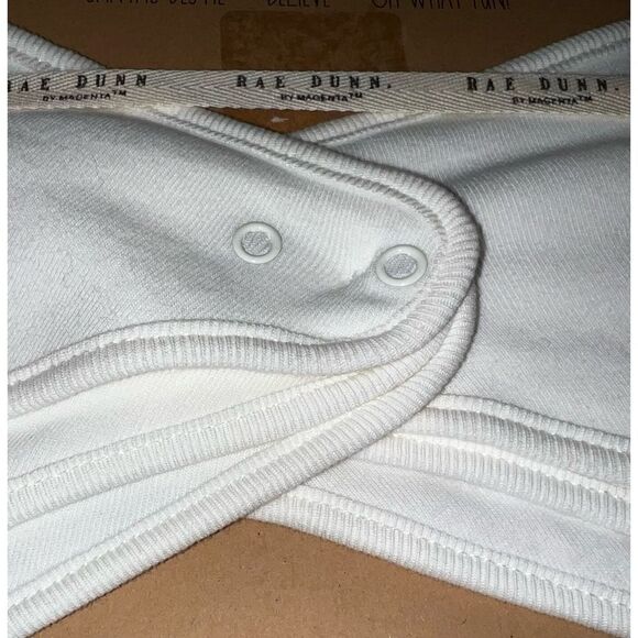 Rae DUNN 3Pk Bandana Bibs Christmas NWT - Picture 7 of 7